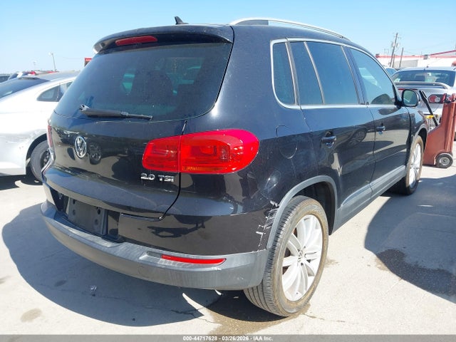 2012 VOLKSWAGEN TIGUAN WVGAV7AX1CW589759 Photo 3