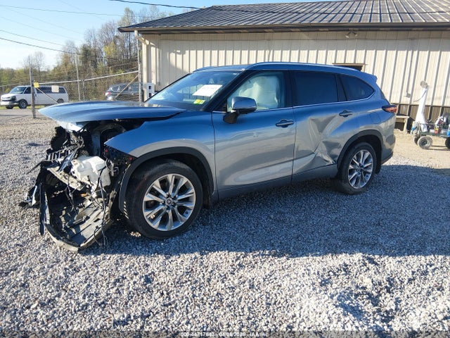 44717643 :رقم المزاد ، 5TDKDRBH0RS558431 vin ، 2024 Toyota Highlander Limited مزاد بيع