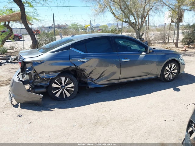 1N4BL4DV7NN346978 Nissan Altima Sv Fwd
