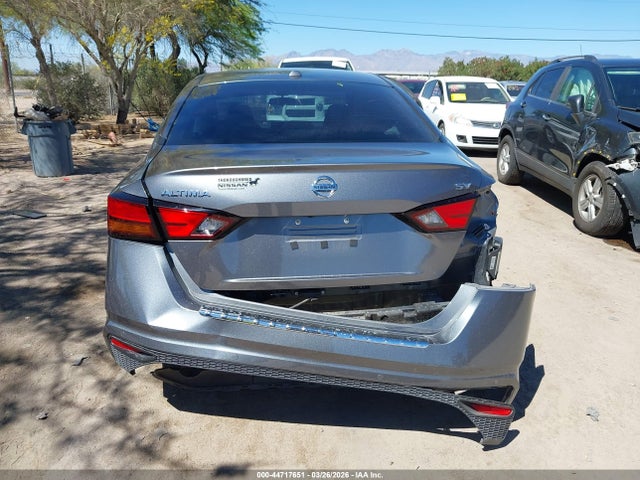 1N4BL4DV7NN346978 Nissan Altima Sv Fwd