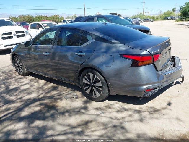 1N4BL4DV7NN346978 Nissan Altima Sv Fwd