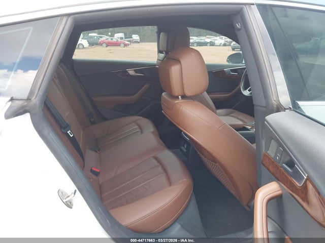 44717663 :رقم المزاد ، WAUANCF5XJA004737 vin ، 2018 Audi A5 2.0t Premium مزاد بيع