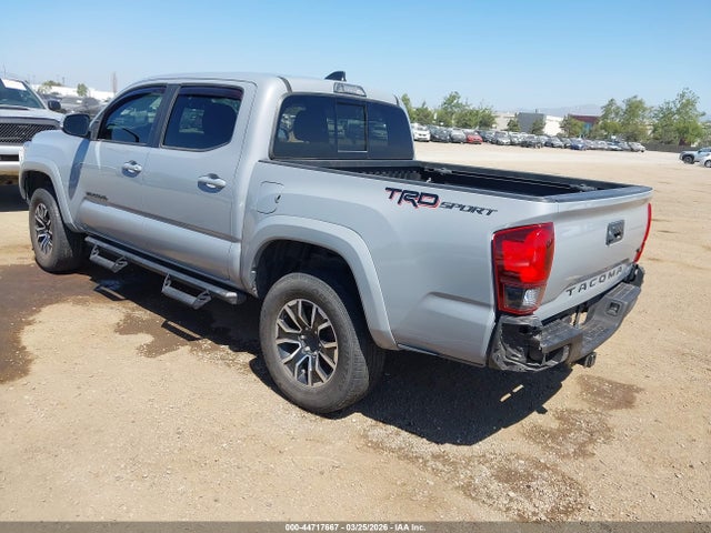 2021 Toyota Tacoma Trd Sport მანქანა იყიდება აუქციონზე, vin: 5TFAZ5CN1MX104959, აუქციონის ნომერი: 44717667