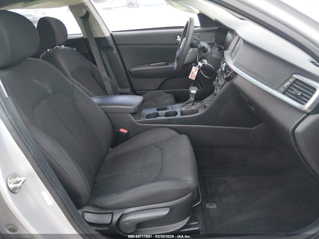 Auction sale of the 2020 Kia Optima Lx, vin: 5XXGT4L38LG423933, lot number: 44717691