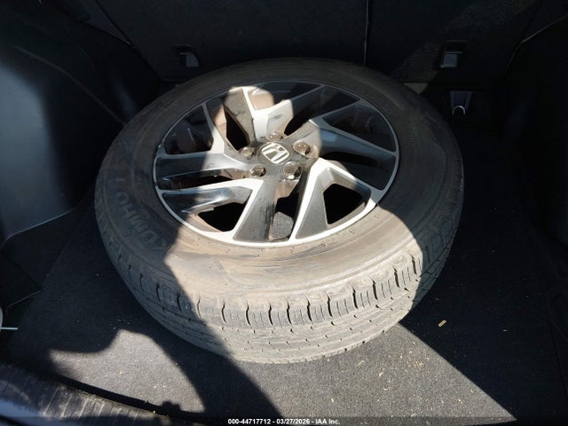 44717712 :رقم المزاد ، 5J6RM3H46GL026139 vin ، 2016 Honda Cr-v Se مزاد بيع