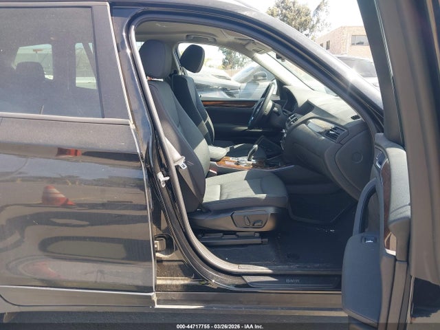 5UXWZ7C59G0T43365 BMW X3 Sdrive28i