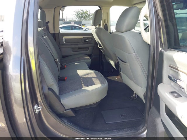 44717767 :رقم المزاد ، 1C6RR6LG7GS284371 vin ، 2016 Ram 1500 Big Horn مزاد بيع