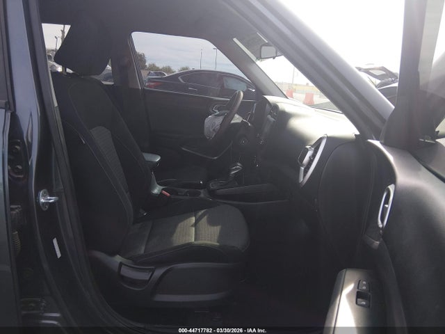 KNDJ23AU3L7016416 KIA SOUL S