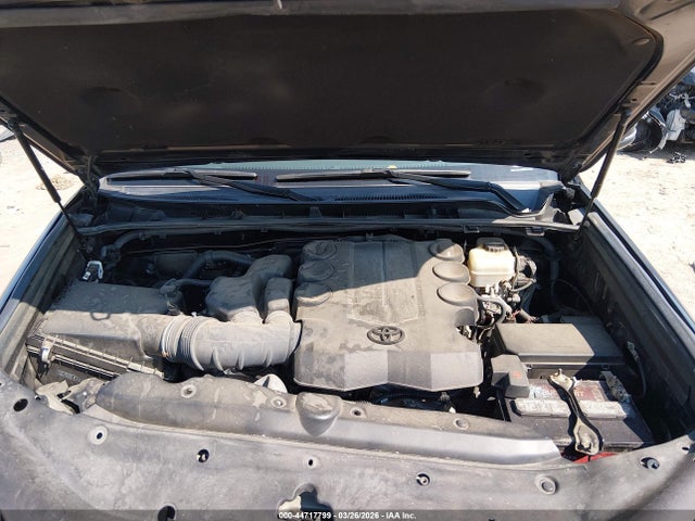 Продаж на аукціоні авто 2016 Toyota 4runner Sr5 Premium, vin: JTEBU5JR8G5369950, номер лоту: 44717799