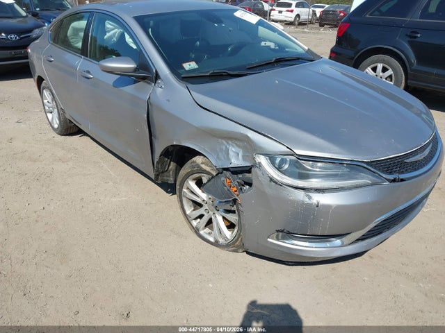 44717805 :رقم المزاد ، 1C3CCCAB5FN691404 vin ، 2015 Chrysler 200 Limited مزاد بيع