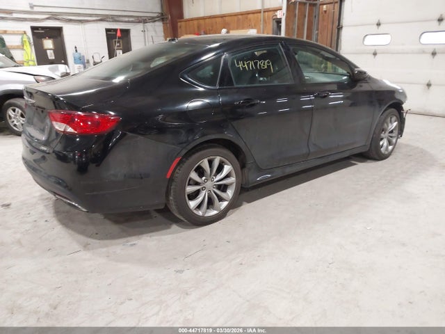 2015 Chrysler 200 S მანქანა იყიდება აუქციონზე, vin: 1C3CCCBB7FN596454, აუქციონის ნომერი: 44717819