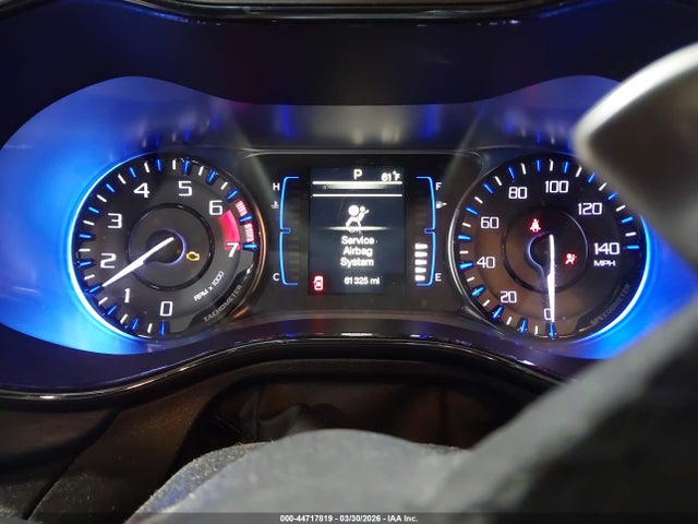 2015 Chrysler 200 S მანქანა იყიდება აუქციონზე, vin: 1C3CCCBB7FN596454, აუქციონის ნომერი: 44717819