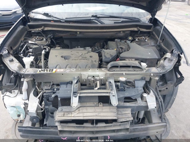 Продаж на аукціоні авто 2020 Mitsubishi Outlander Es 2.4 S-awc, vin: JA4AZ3A30LZ025916, номер лоту: 44717821