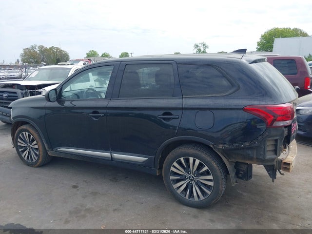Продаж на аукціоні авто 2020 Mitsubishi Outlander Es 2.4 S-awc, vin: JA4AZ3A30LZ025916, номер лоту: 44717821