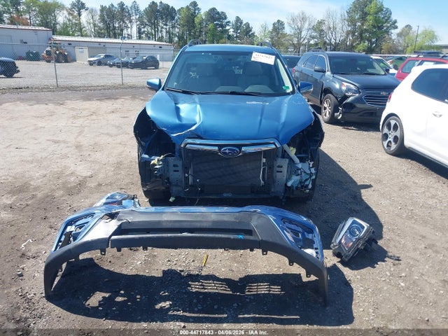 44717843 :رقم المزاد ، JF2SKAUCXLH583147 vin ، 2020 Subaru Forester Limited مزاد بيع