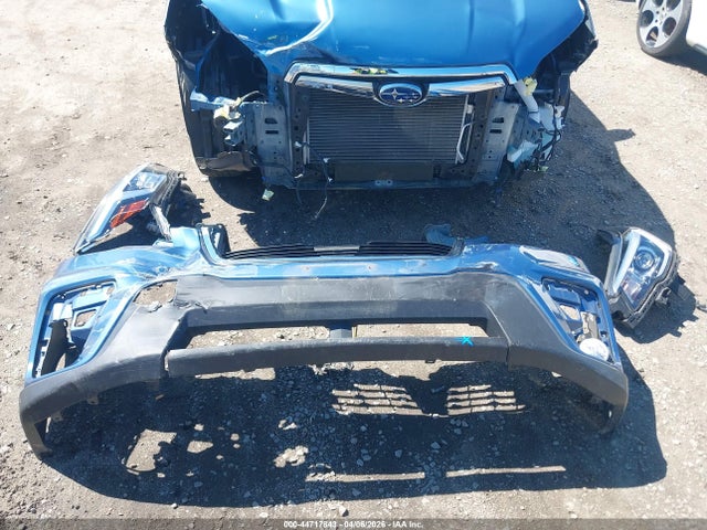 44717843 :رقم المزاد ، JF2SKAUCXLH583147 vin ، 2020 Subaru Forester Limited مزاد بيع