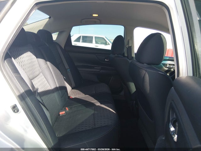 Nissan Altima 2.5 S 2018 1N4AL3AP1JC264424 Image 8