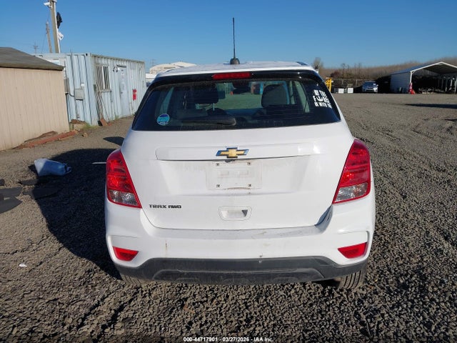 KL7CJNSB0HB068687 Chevrolet TRAX LS
