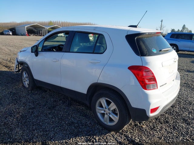 KL7CJNSB0HB068687 Chevrolet TRAX LS