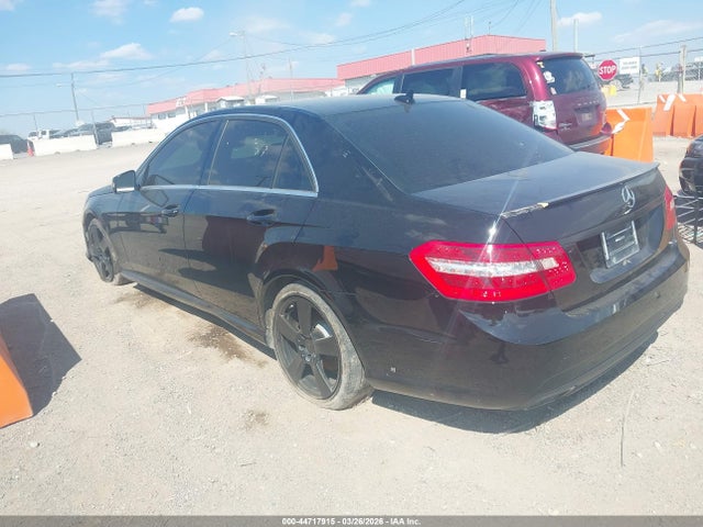 44717915 :رقم المزاد ، WDDHF8HBXBA441336 vin ، 2011 Mercedes-benz E 350 4matic مزاد بيع