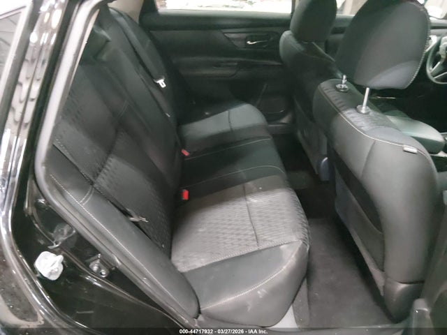 1N4AL3AP3HN318482 Nissan Altima 2.5 S