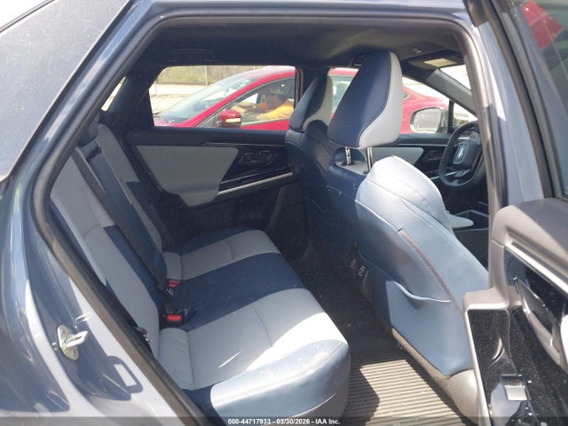 Продаж на аукціоні авто 2024 Subaru Solterra Limited, vin: JTMABABA5RA052113, номер лоту: 44717933