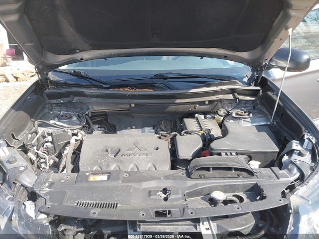Продажа на аукционе авто 2019 Mitsubishi Outlander Es, vin: JA4AZ3A34KZ005764, номер лота: 44717939