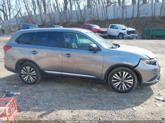 Продажа на аукционе авто 2019 Mitsubishi Outlander Es, vin: JA4AZ3A34KZ005764, номер лота: 44717939