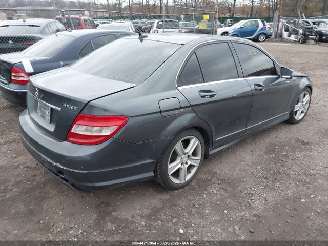 44717954 :رقم المزاد ، WDDGF8BB4BF527569 vin ، 2011 Mercedes-benz C 300 Luxury 4matic/sport 4matic مزاد بيع
