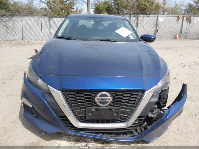 44717971 :رقم المزاد ، 1N4BL4BV7NN354985 vin ، 2022 Nissan Altima S Fwd مزاد بيع