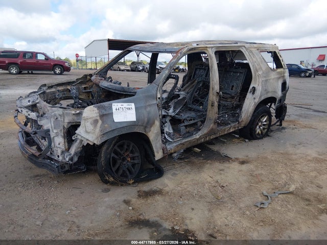 Продажа на аукционе авто 2021 Chevrolet Tahoe 2wd Lt, vin: 1GNSCNKD1MR361937, номер лота: 44717985
