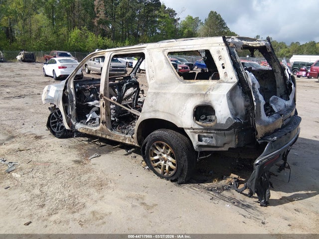 Продажа на аукционе авто 2021 Chevrolet Tahoe 2wd Lt, vin: 1GNSCNKD1MR361937, номер лота: 44717985