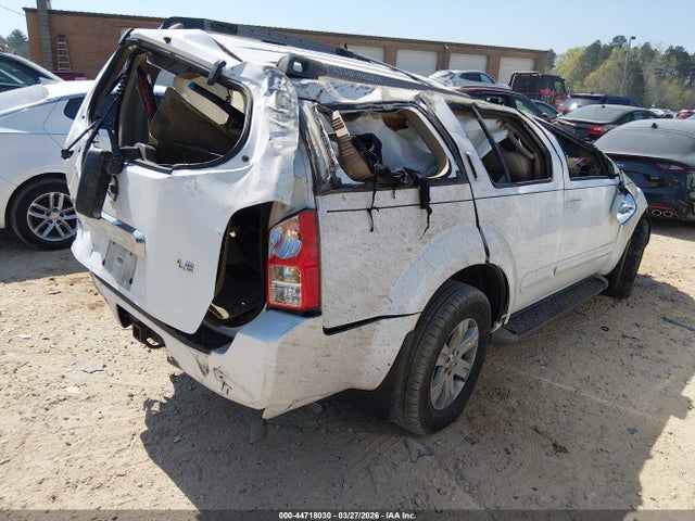44718030 :رقم المزاد ، 5N1AR18W15C719011 vin ، 2005 Nissan Pathfinder Le مزاد بيع