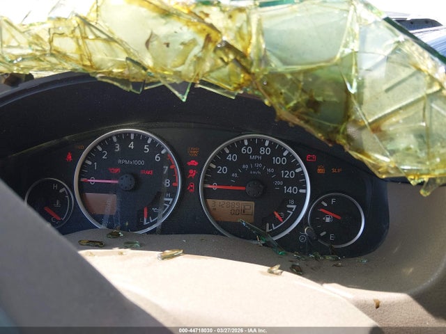 44718030 :رقم المزاد ، 5N1AR18W15C719011 vin ، 2005 Nissan Pathfinder Le مزاد بيع