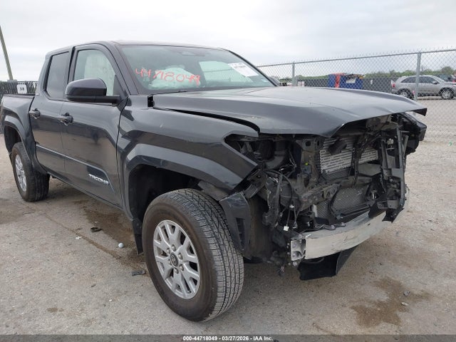 2024 Toyota Tacoma Sr5 მანქანა იყიდება აუქციონზე, vin: 3TMKB5FN1RM004636, აუქციონის ნომერი: 44718049