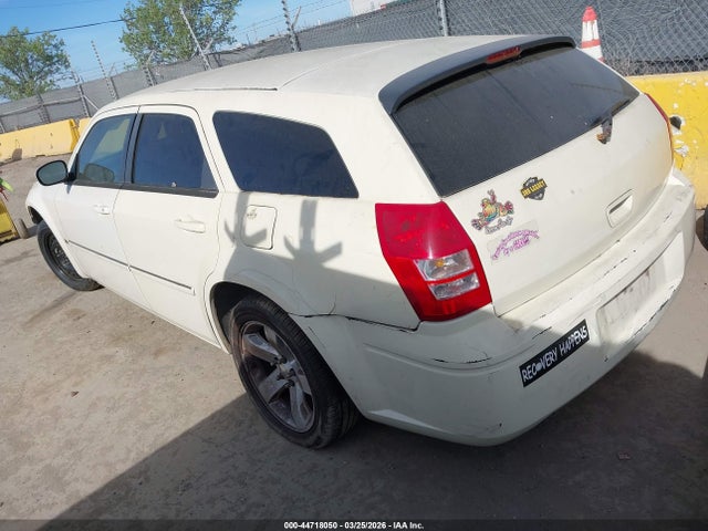 2005 DODGE MAGNUM 2D4FV48V75H647875 Photo 2