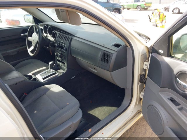 2005 DODGE MAGNUM 2D4FV48V75H647875 Photo 4
