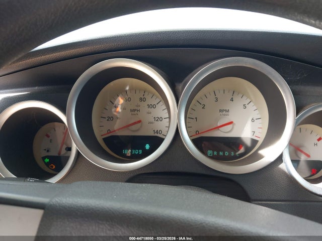 2005 DODGE MAGNUM 2D4FV48V75H647875 Photo 6