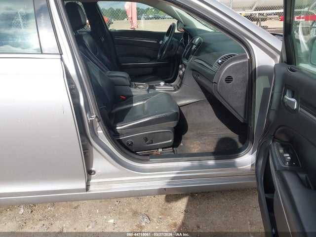 Продажа на аукционе авто 2015 Chrysler 300 Limited, vin: 2C3CCAAG8FH791876, номер лота: 44718061