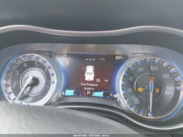 Продажа на аукционе авто 2015 Chrysler 300 Limited, vin: 2C3CCAAG8FH791876, номер лота: 44718061