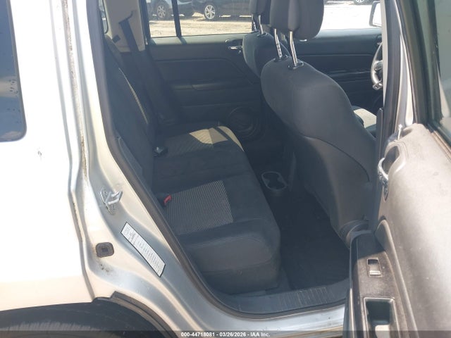 2012 JEEP PATRIOT 1C4NJPBA5CD632460 Photo 7