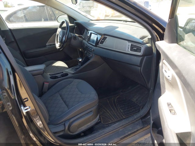 2019 KIA NIRO KNDCB3LCXK5346724 Photo 4