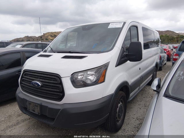 44718114 :رقم المزاد ، 1FMZK1YM6HKA55546 vin ، 2017 Ford Transit-150 Xl مزاد بيع
