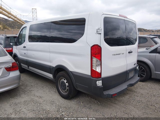 44718114 :رقم المزاد ، 1FMZK1YM6HKA55546 vin ، 2017 Ford Transit-150 Xl مزاد بيع