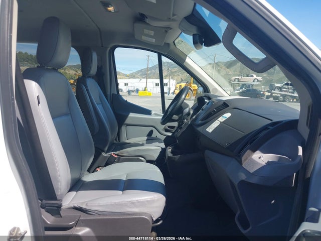 44718114 :رقم المزاد ، 1FMZK1YM6HKA55546 vin ، 2017 Ford Transit-150 Xl مزاد بيع