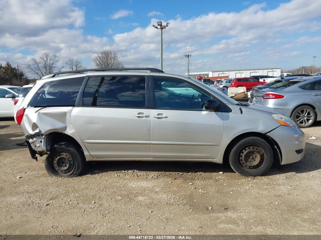 Продажа на аукционе авто 2008 Toyota Sienna Le, vin: 5TDZK23C58S110148, номер лота: 44718122
