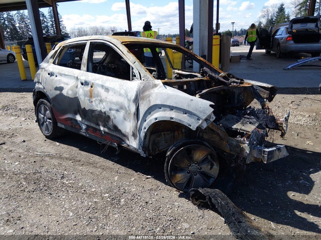 KM8K23AG0MU134792 Hyundai Kona Electric Sel
