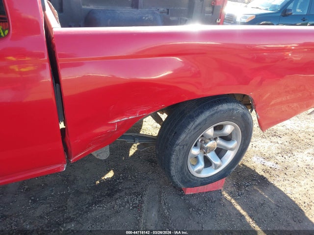 Продажа на аукционе авто 2000 Nissan Frontier Xe, vin: 1N6DD26S5YC395536, номер лота: 44718142
