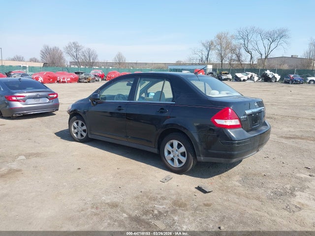 2007 NISSAN VERSA 3N1BC11EX7L389911 Photo 2