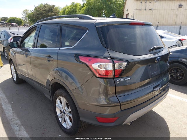 2018 FORD ESCAPE 1FMCU0HD2JUA85857 Photo 2